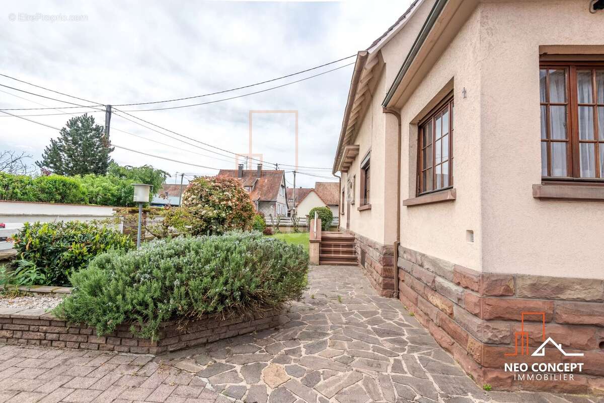 Maison à OBERHOFFEN-SUR-MODER