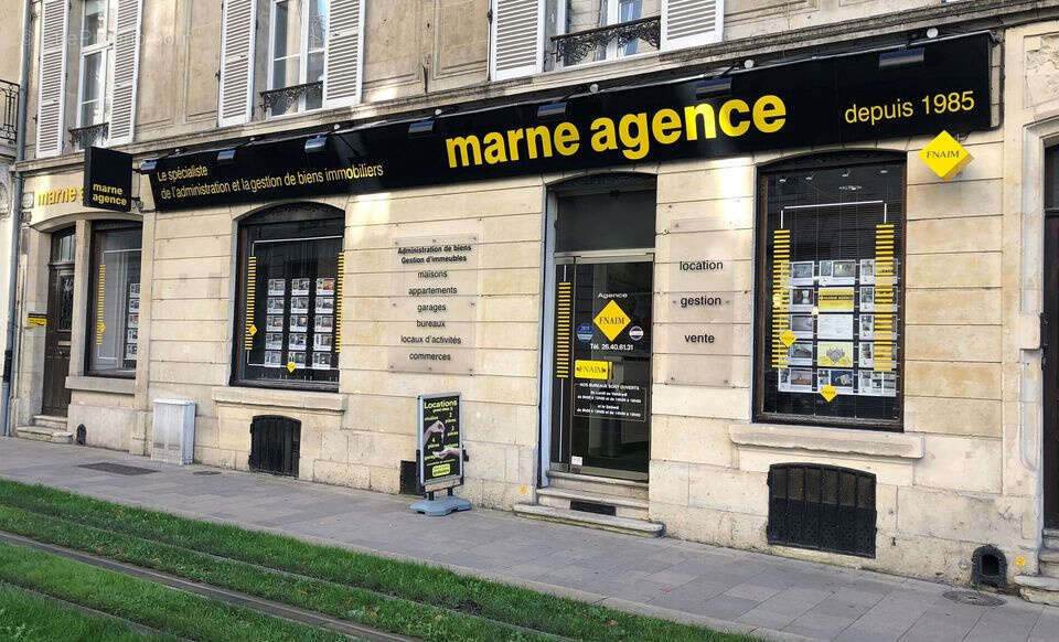 Reims residence secteur rue de cernay - opportunite - parking couvert ferme 13.15m2 - photo 8