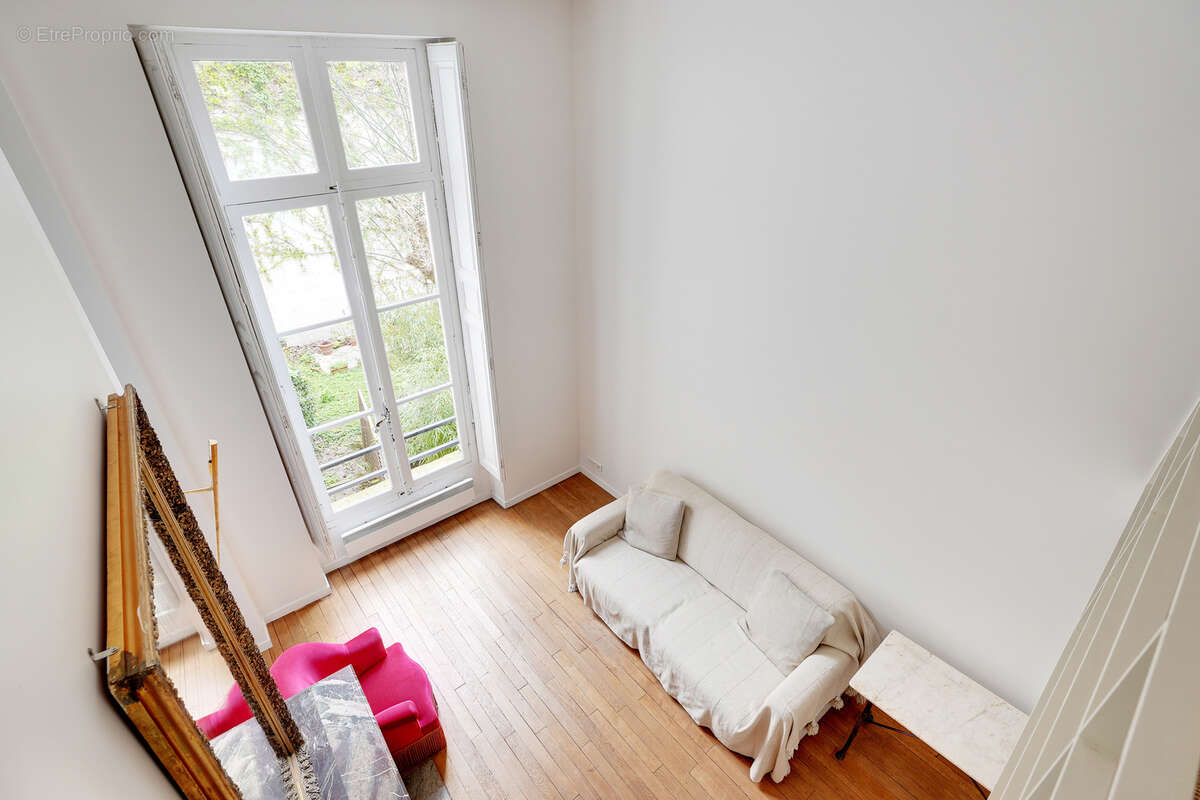 Appartement à PARIS-3E