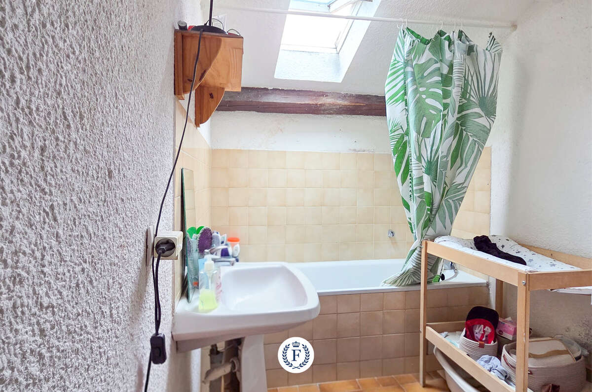 Exclusivité   immeuble de rapport composé de 2 appartements - photo 6