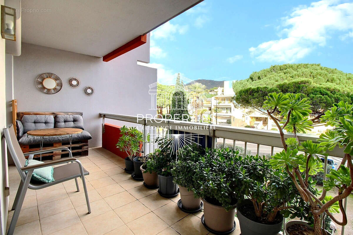 Appartement à LE LAVANDOU