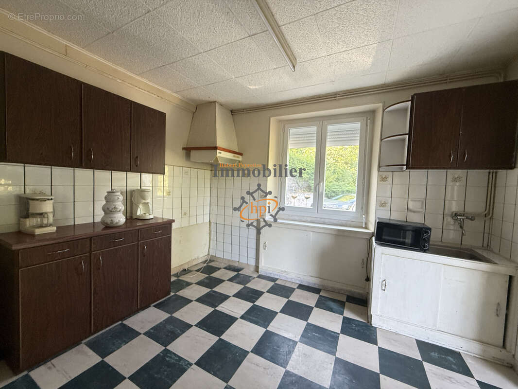 Vente maison avec terrains et dépendances, Saint-Affrique - photo 3