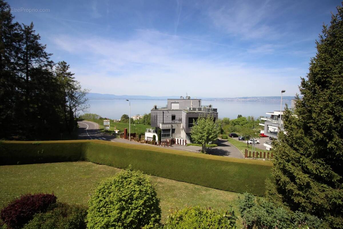 Appartement à NEUVECELLE