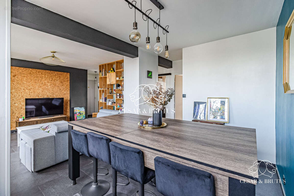 Appartement à VENISSIEUX
