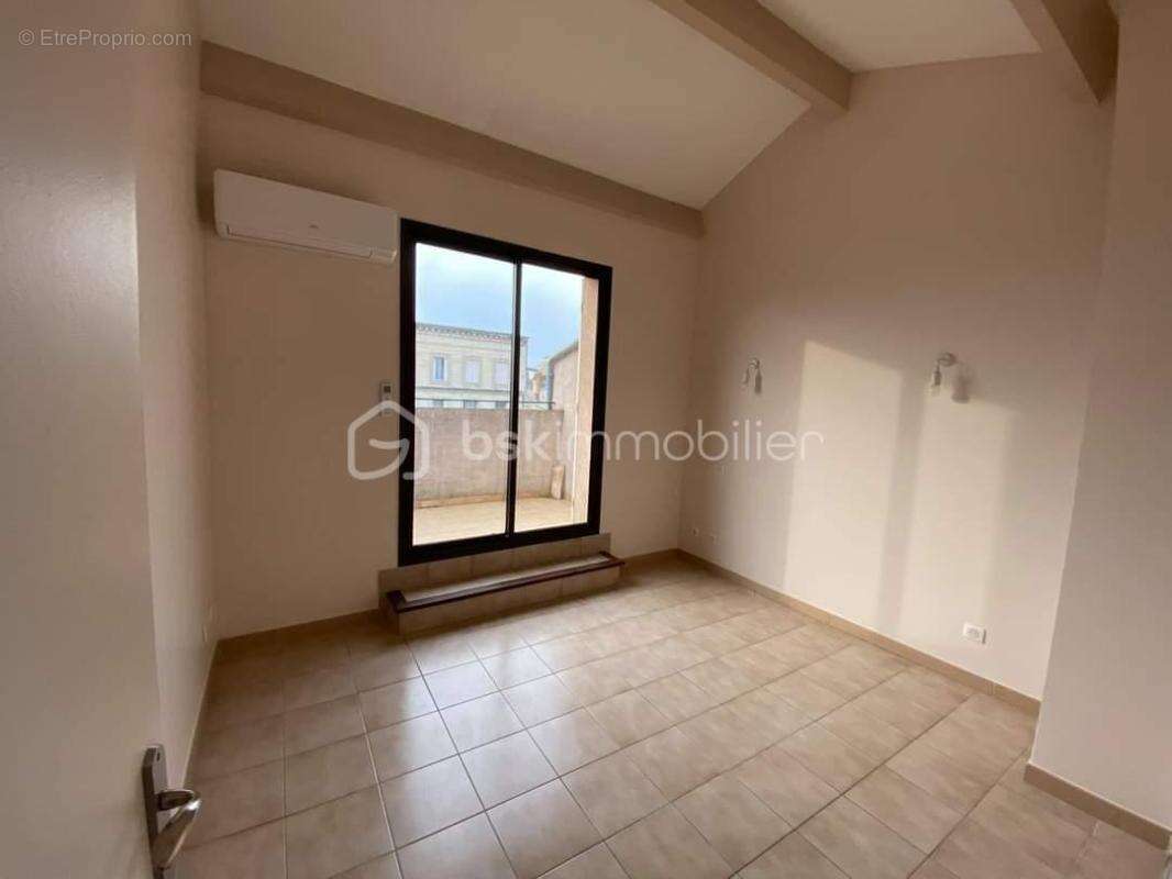 Appartement à PONT-SAINT-ESPRIT