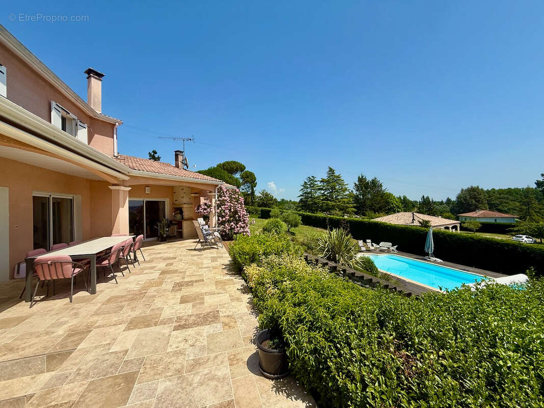 Maison à VILLENEUVE-SUR-LOT