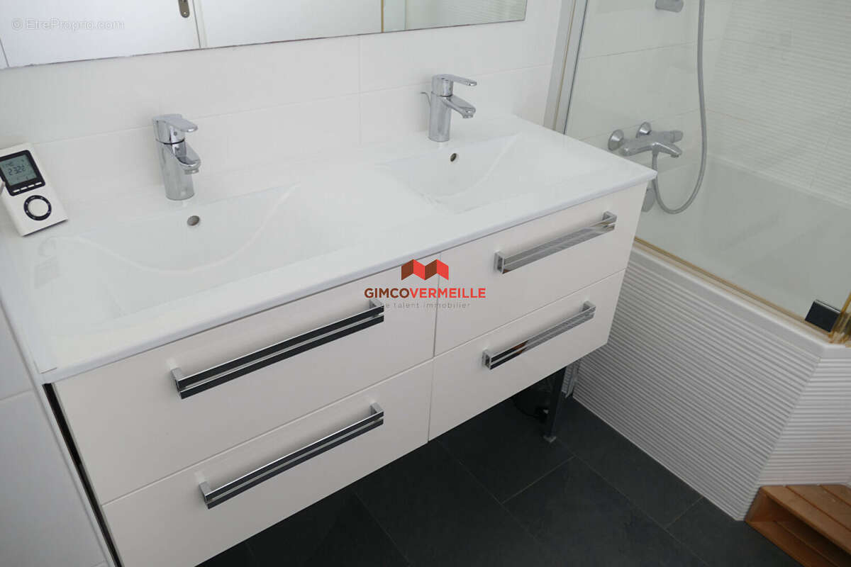 Appartement à RUEIL-MALMAISON