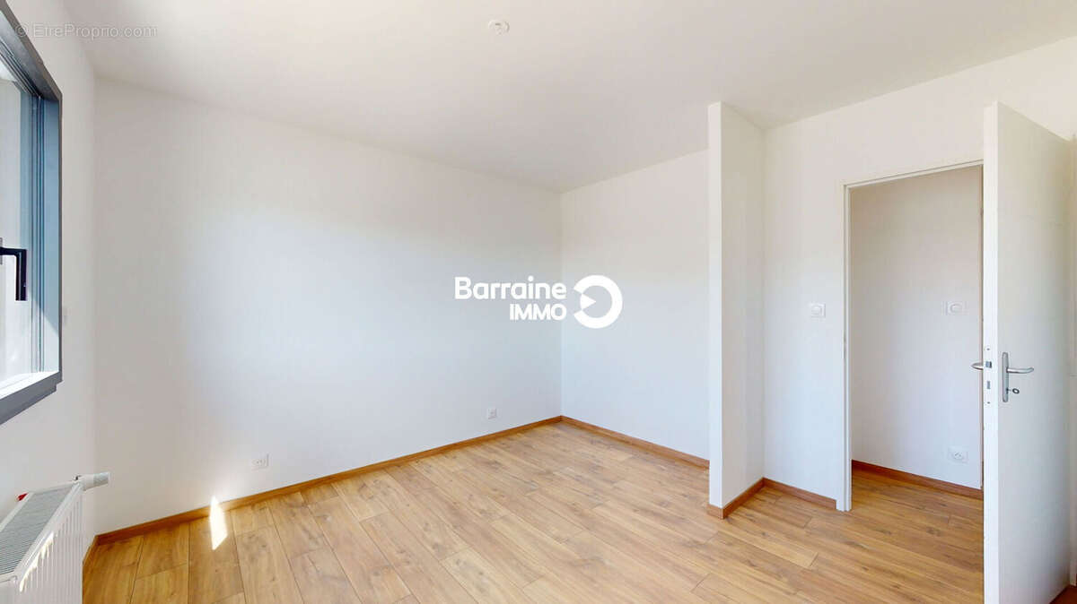 Maison à SAINT-RENAN