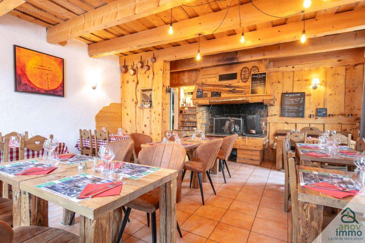 Commerce à CORRENCON-EN-VERCORS