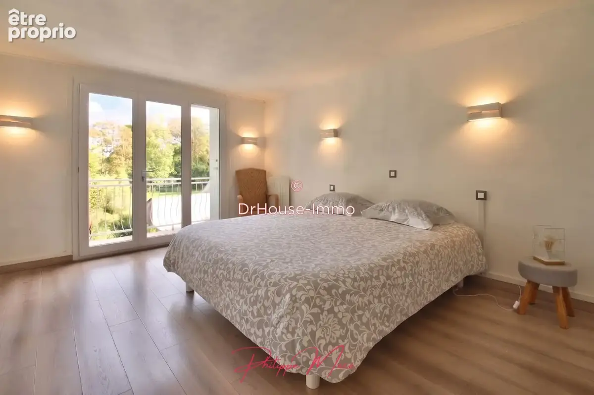 Maison 12 pièces 258 m² à vendre à Claye-Souilly (77410) - photo 6