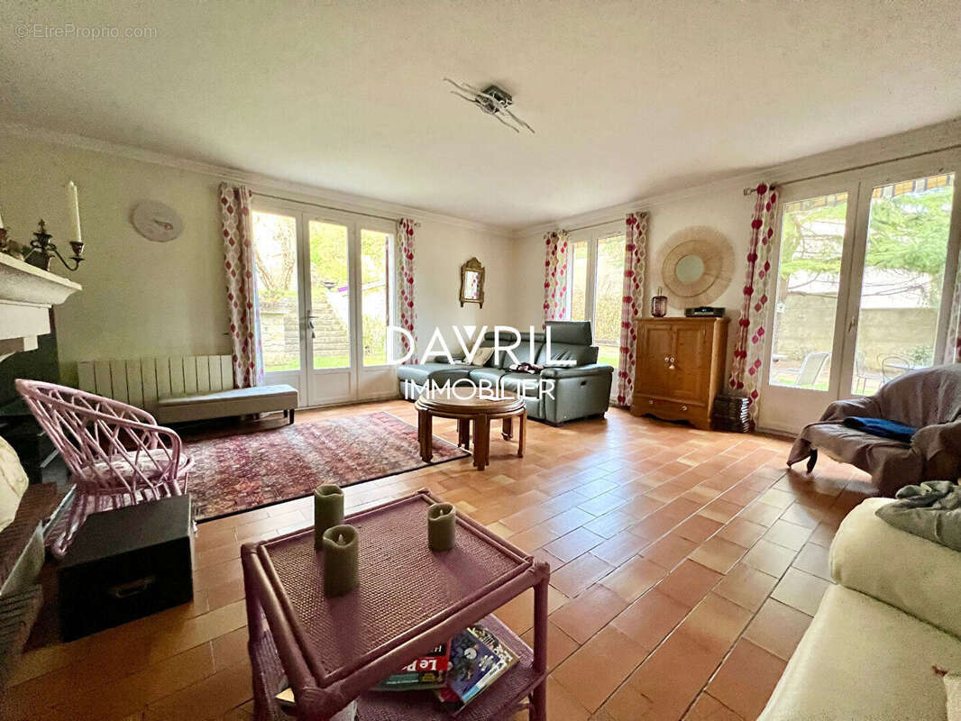 Maison à CONFLANS-SAINTE-HONORINE