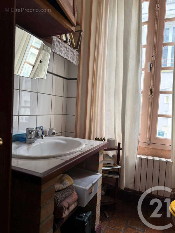 Maison à COSNE-COURS-SUR-LOIRE