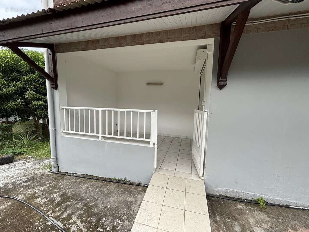Maison à SAINTE-ANNE