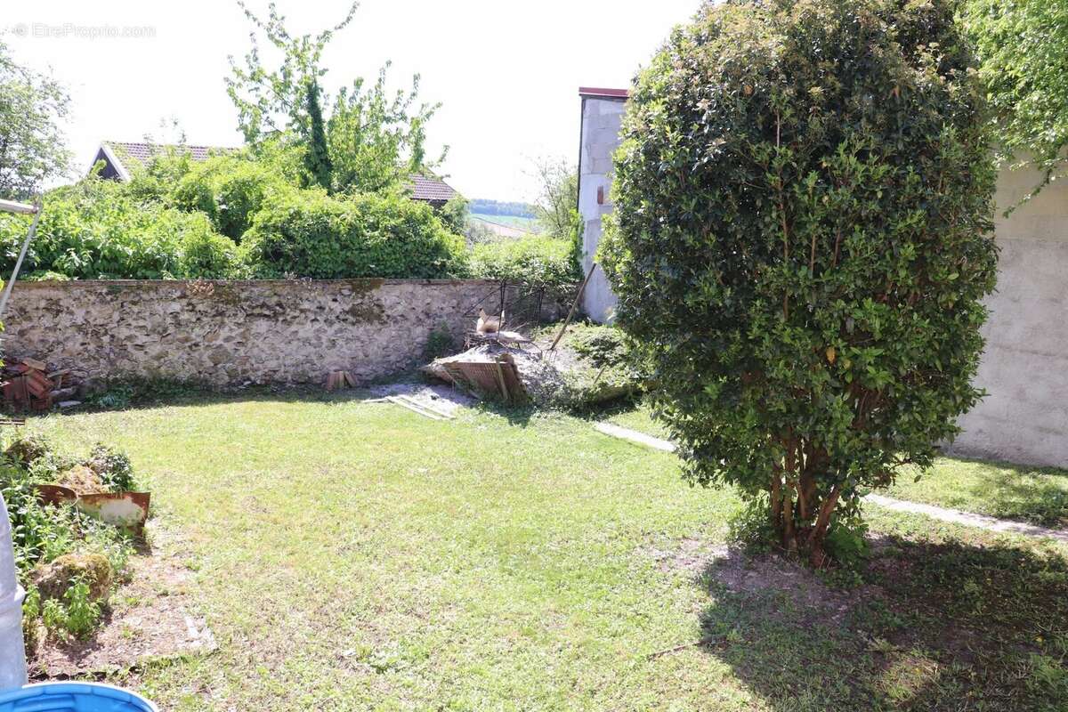 Appartement à MONTMIRAIL