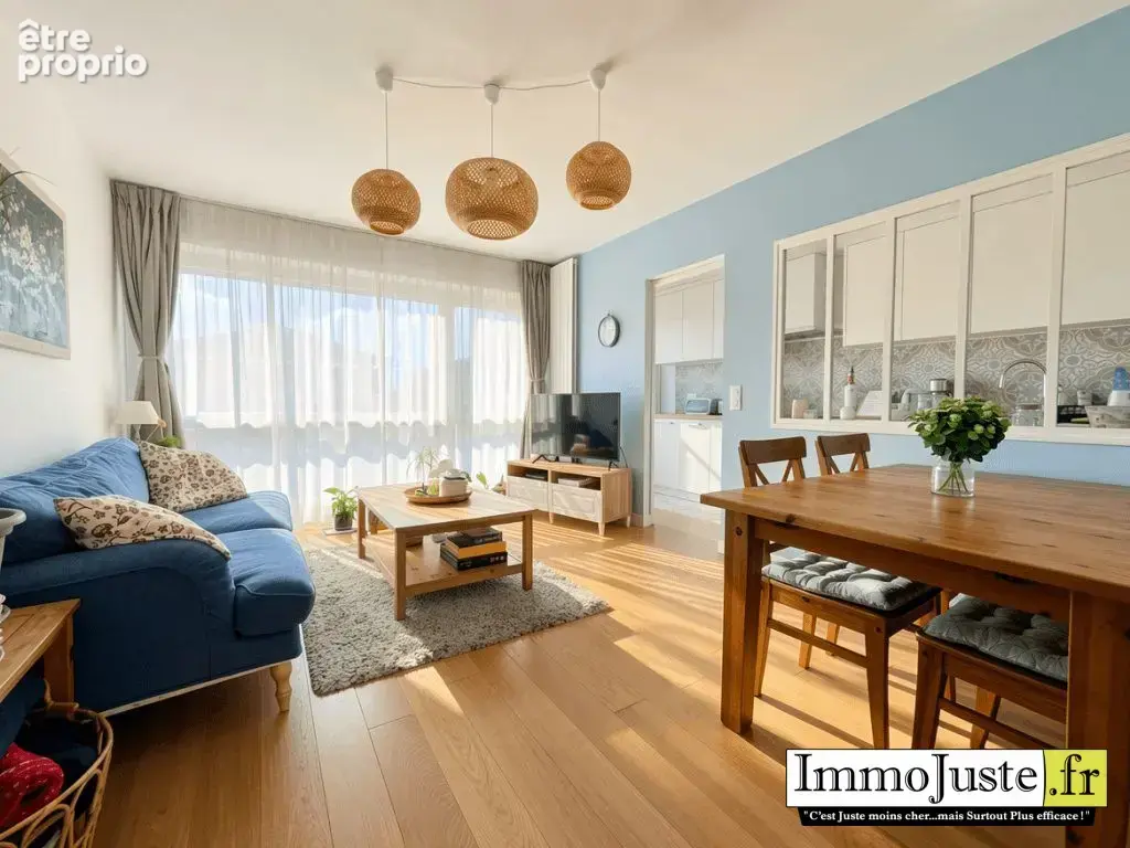 Appartement 4 pièces 78 m² à vendre à Les Essarts-Le-Roi (78690) - photo 2