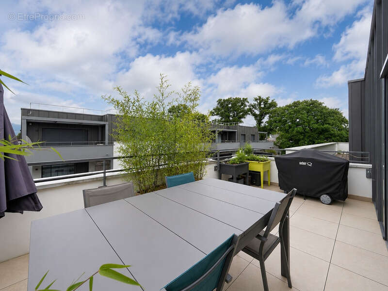 Appartement à ORNEX