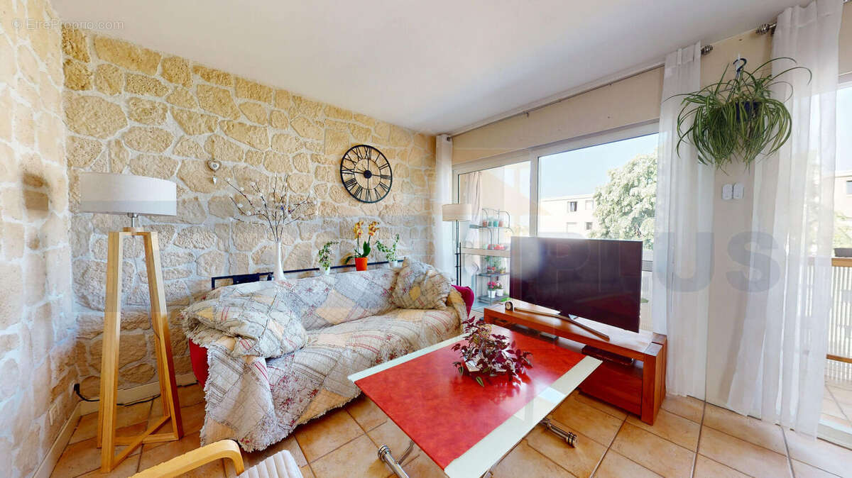 Appartement à BOIS-D'ARCY