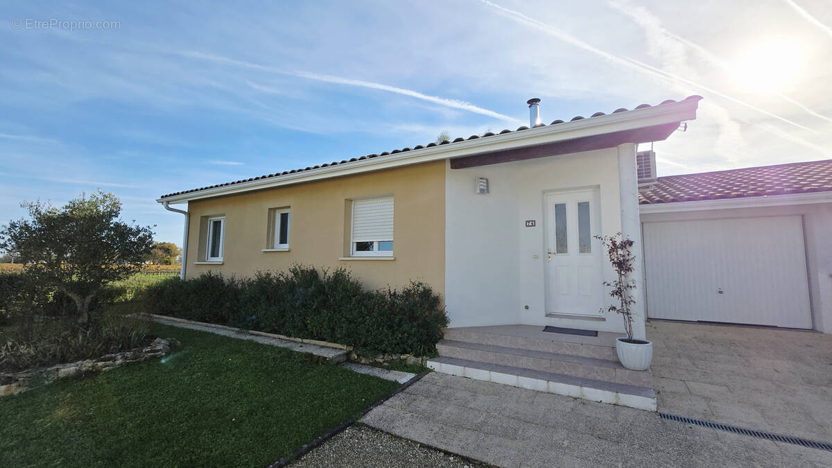 Maison à SAINTE-TERRE