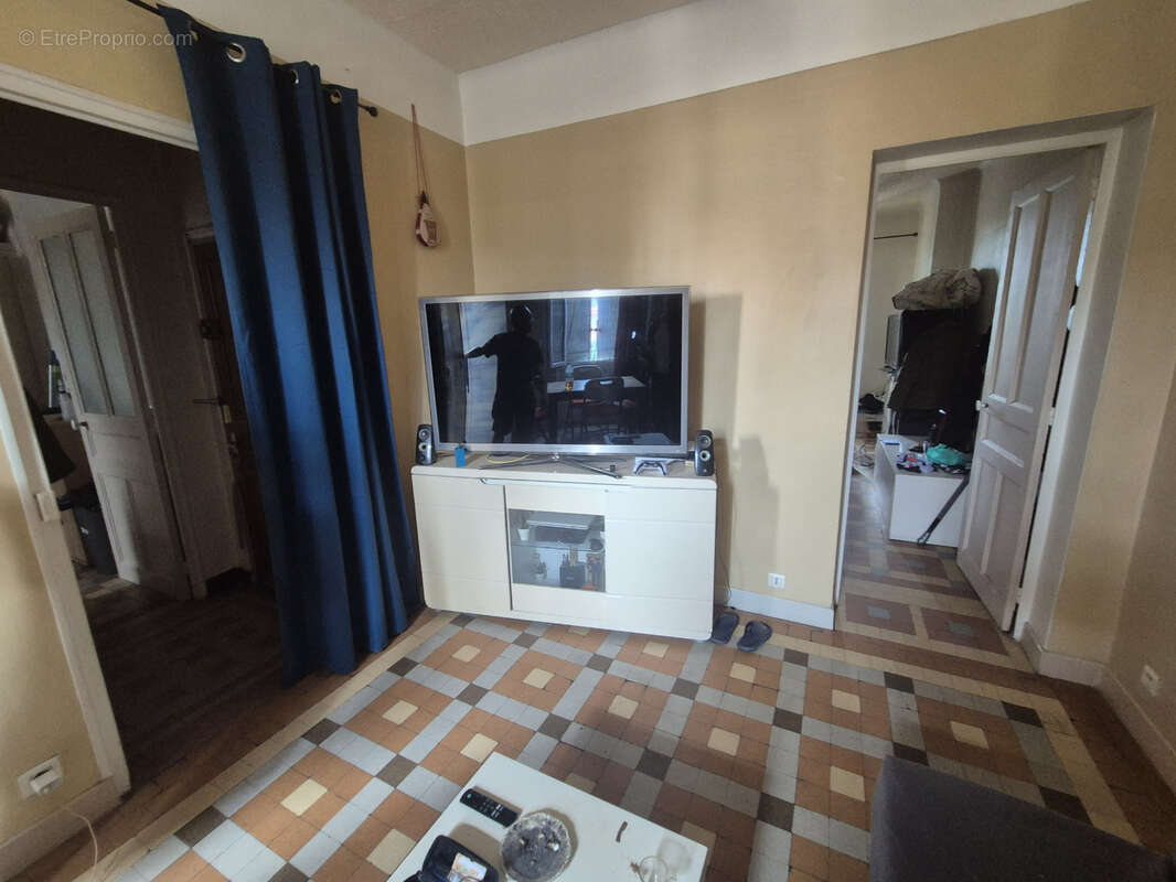 Toulon Ouest - Appartement Type 2 vendu loué - idéal investisseur - Petite copropriété sans charges - photo 3