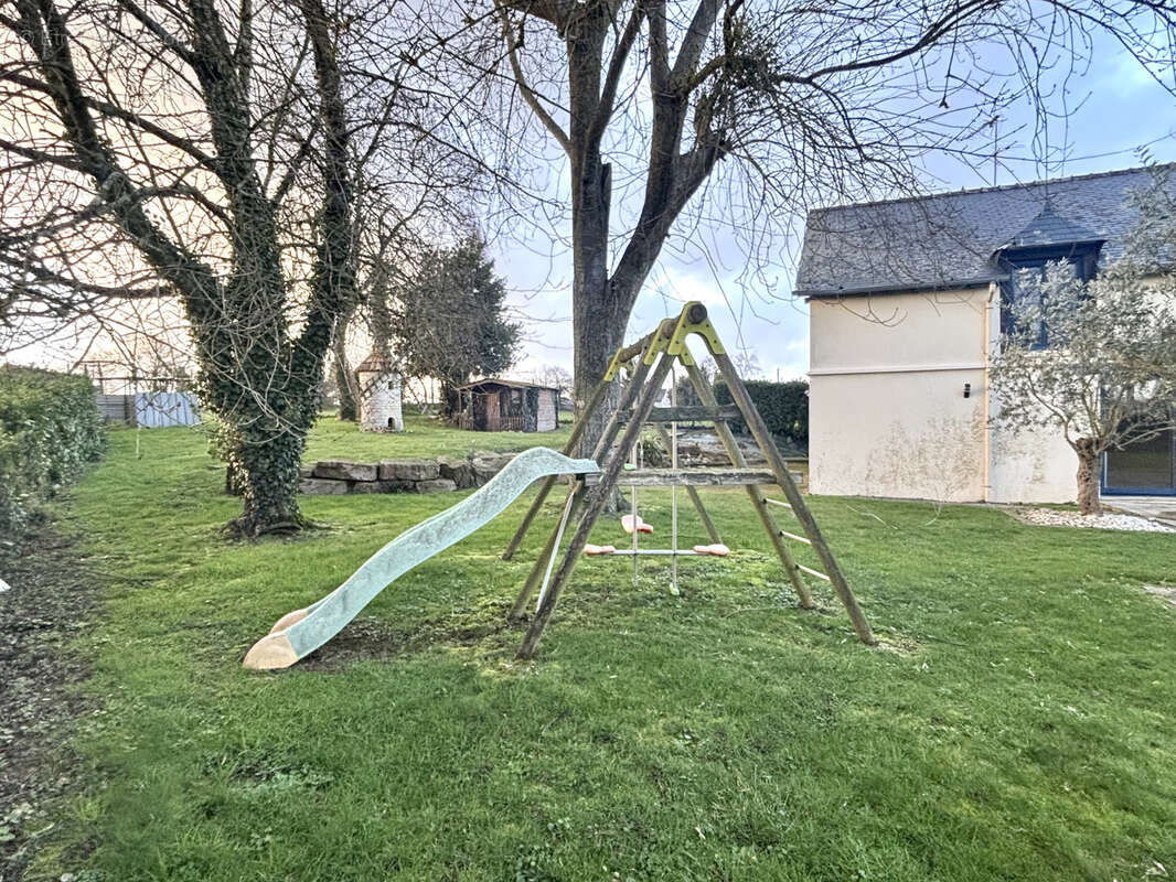 Maison à SAINT-GILLES