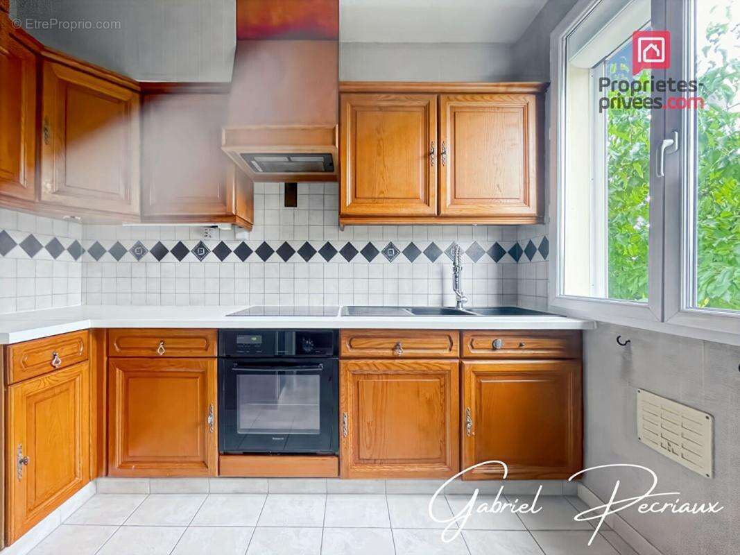 Maison sur sous sol + grande dépendance - photo 13