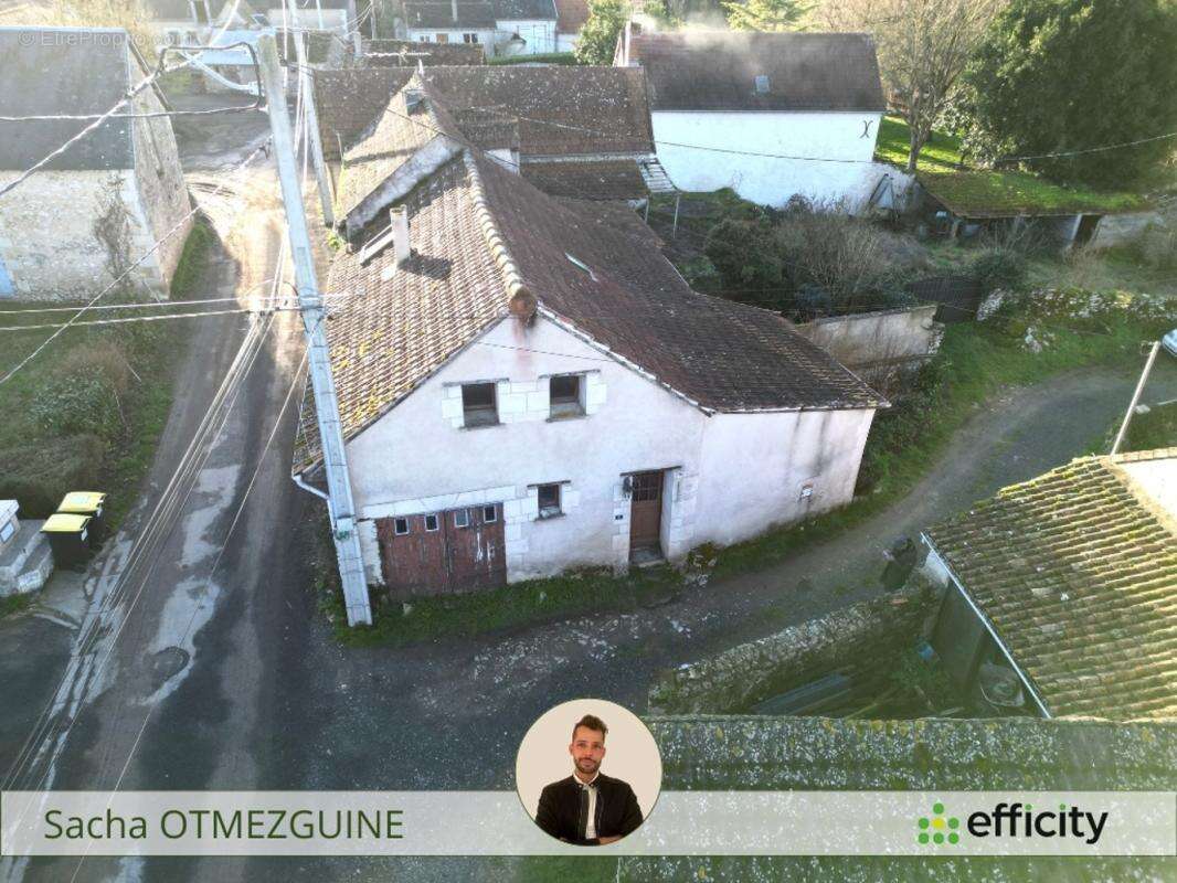 Maison à PLEUMARTIN