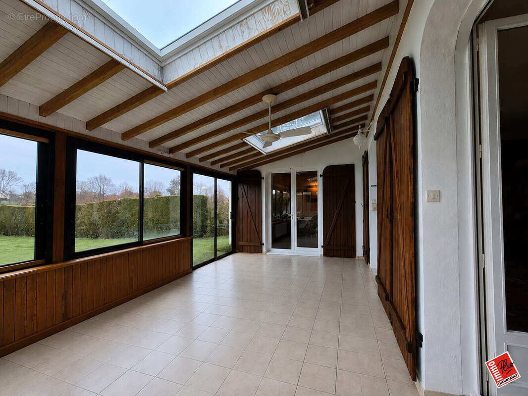 Maison 187 m² à Saint-Rieul  - photo 7