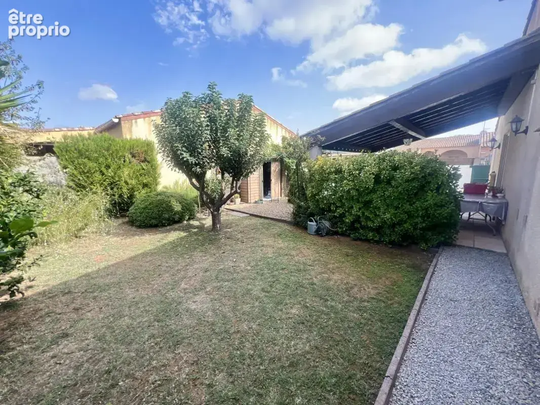 Lunel nord : à vendre villa 141 m2 avec piscine et annexe - photo 2