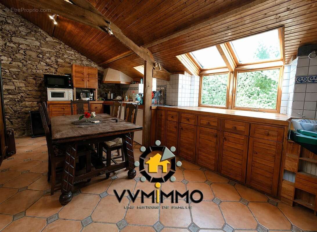 Maison 178 m² à Treillieres  - photo 4