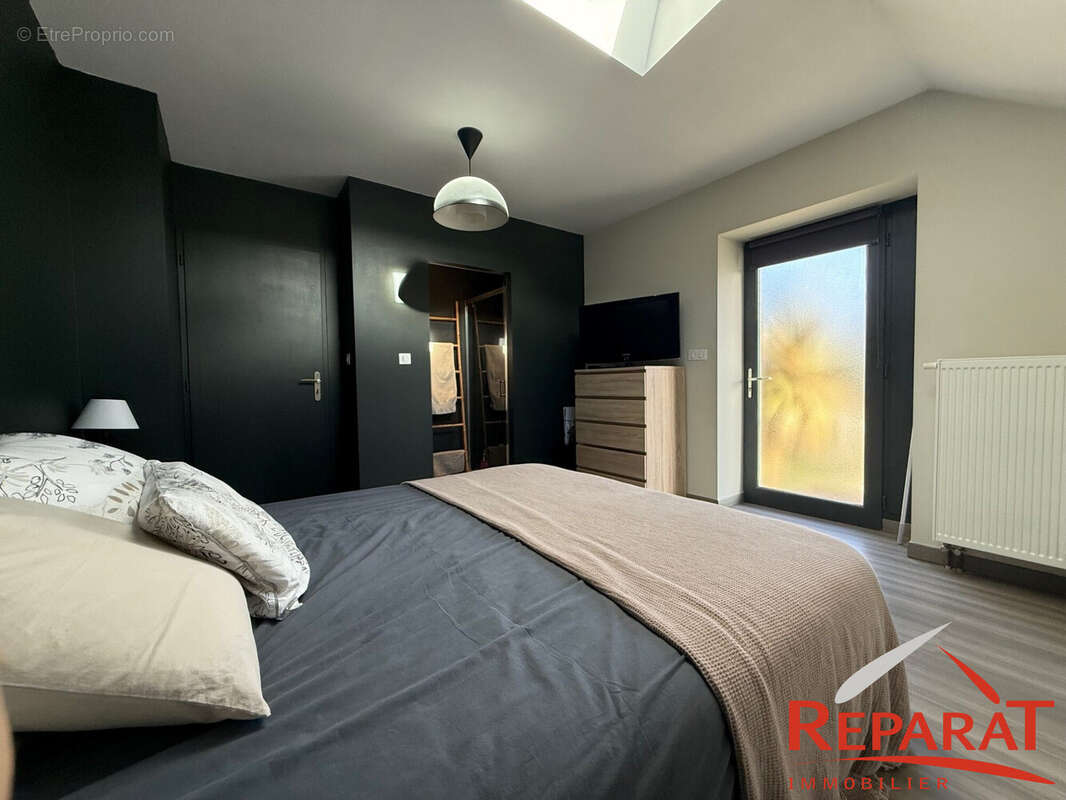 Maison à SAINT-HILAIRE-PEYROUX