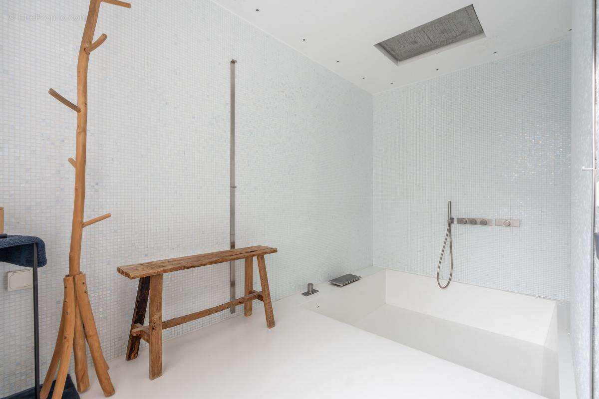 Maison à SAINT-MAUR-DES-FOSSES