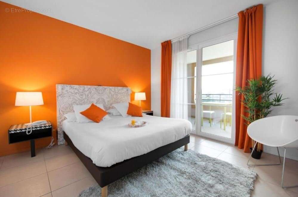 Appartement à MOUGINS