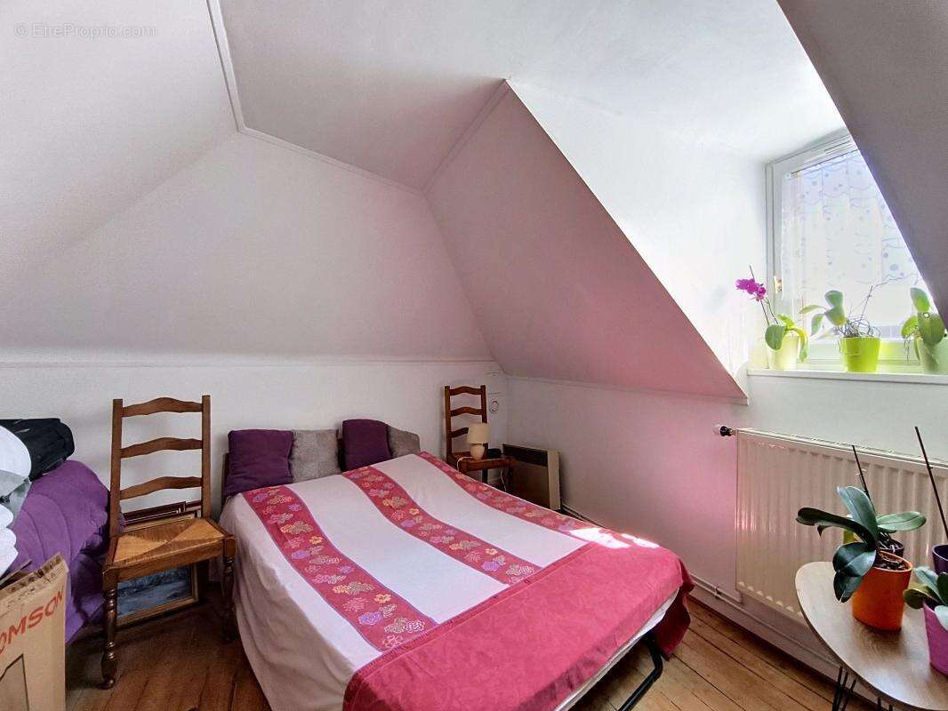 Charmante maison avec garage en bon état au Petit-Quevilly - photo 8