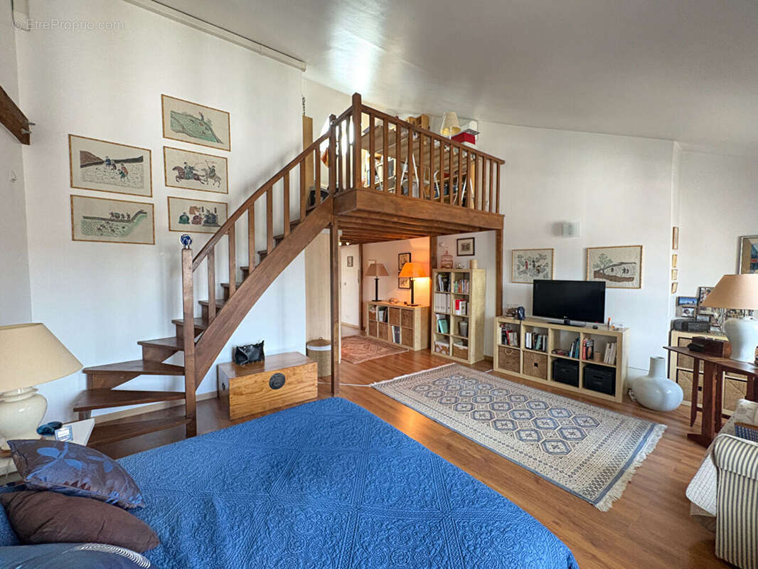 Appartement à FONTAINEBLEAU