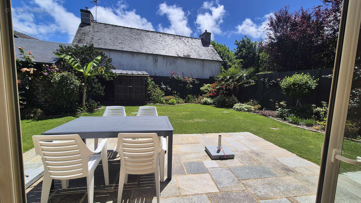 Maison à CLOHARS-CARNOET