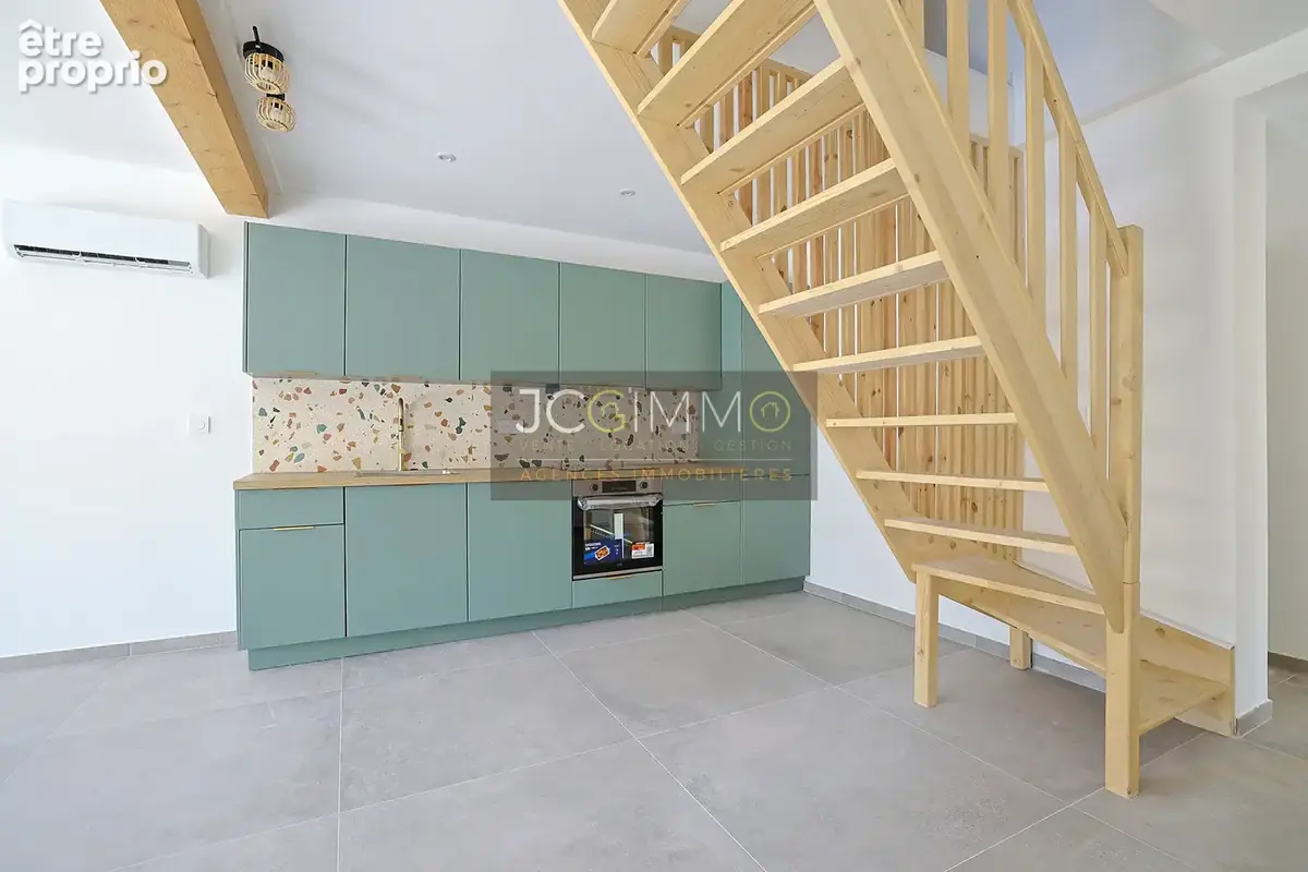 Duplex T4 entièrement rénové avec terrasse ! - photo 6