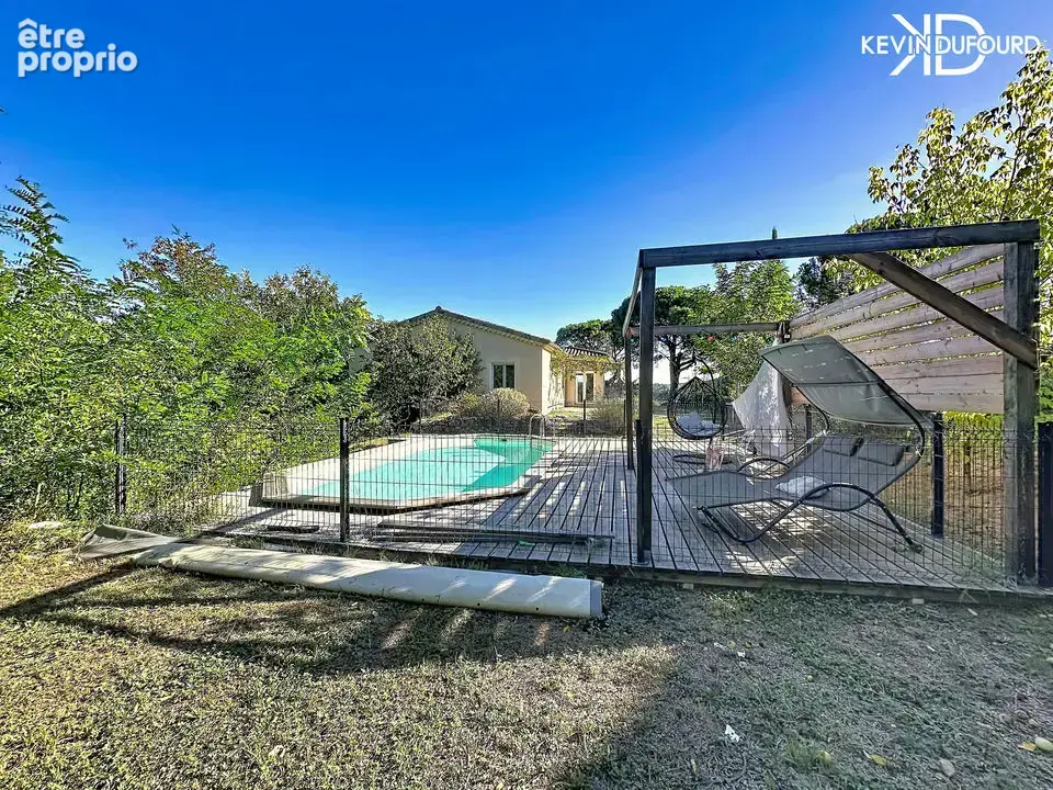 Maison de 135 m² sur un terrain de 6950m² à JOYEUSE - photo 14