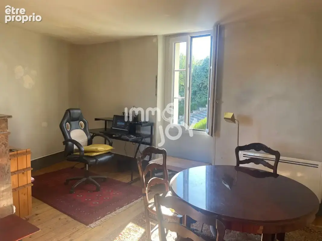 Longny les Village, proche cenntre ville, maison d habiation divisée en 2 aapartements avec cour... - photo 5