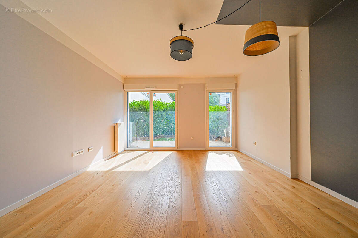 Appartement à CHATILLON