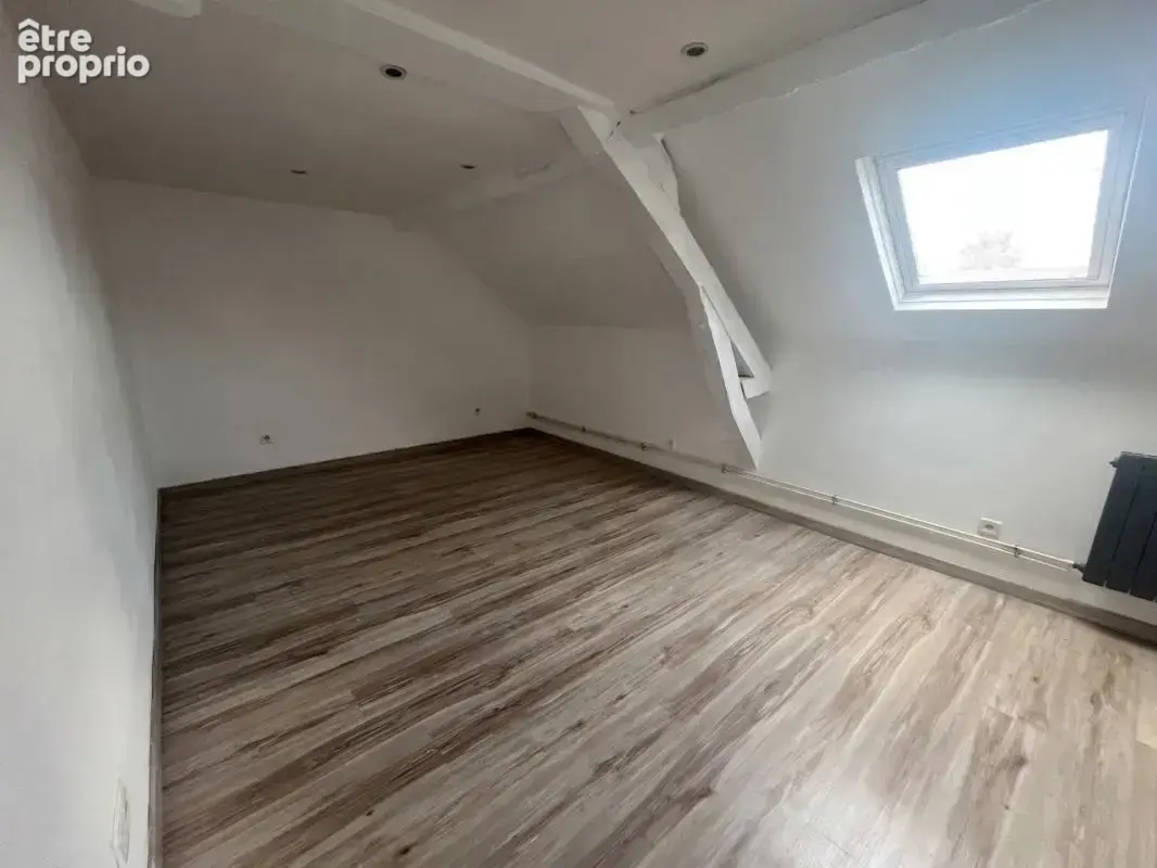  À VENDRE en Exclusivité – Superbe Maison Familiale de 140 m² avec Jardin, Terrasse & Garage !  - photo 9