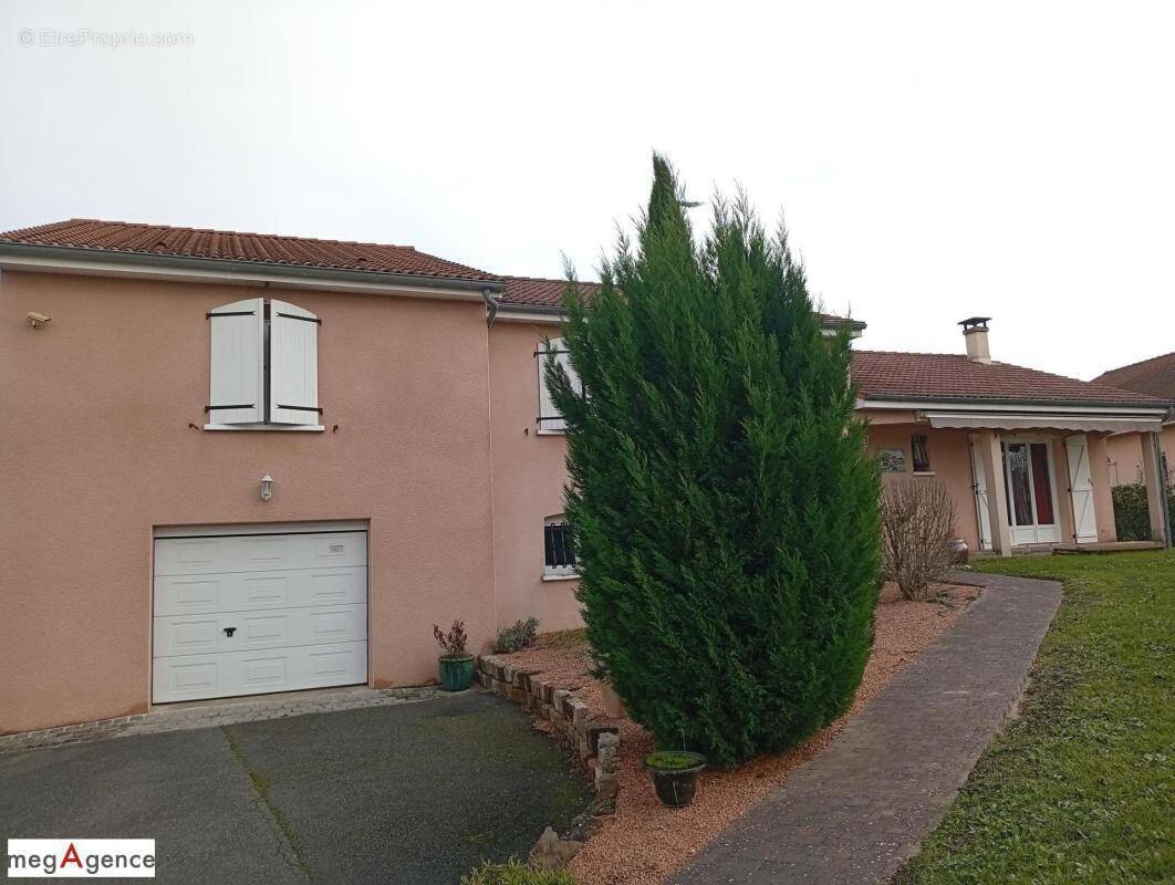 Maison à LE VERNET