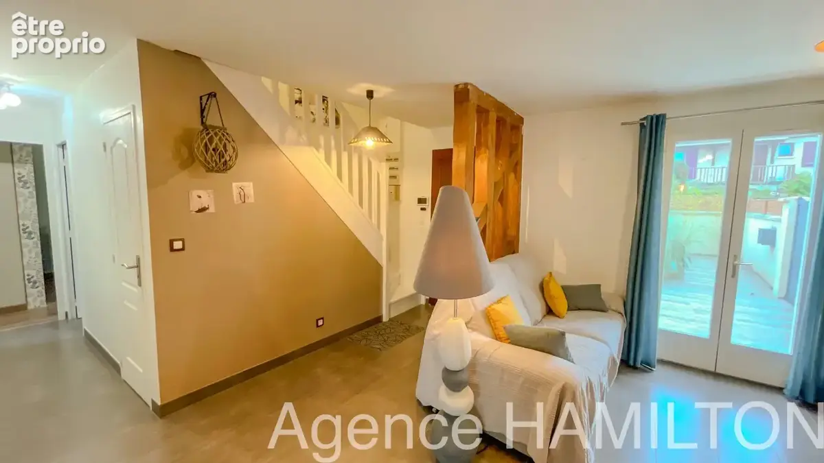Compans, jolie maison de 130 m2 5/6 chambres, jardin, double véranda, garage - photo 9
