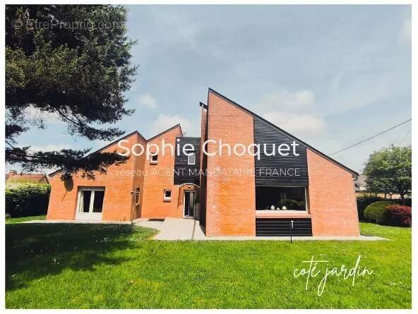 Une signature architecturale unique au cœur d’un environnement préservé - photo 5