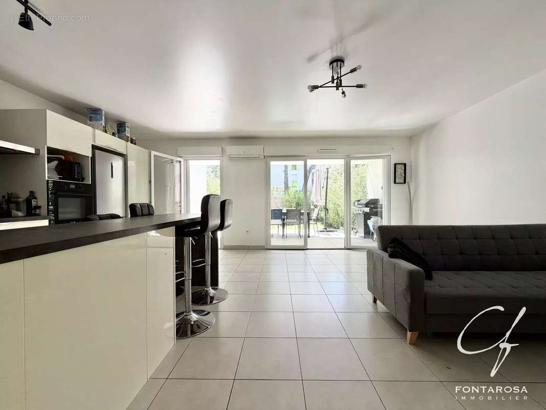 Appartement à SAINT-RAPHAEL