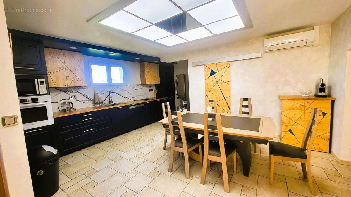 Photo 4 - Maison à MARSEILLE-15E