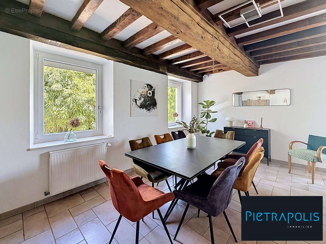 salle à manger - Maison à PLUVET