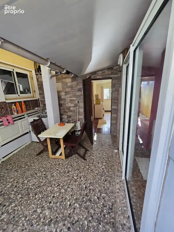 Maison 5 pièces 126 m² à vendre à Saint-Andre (97440) - photo 3