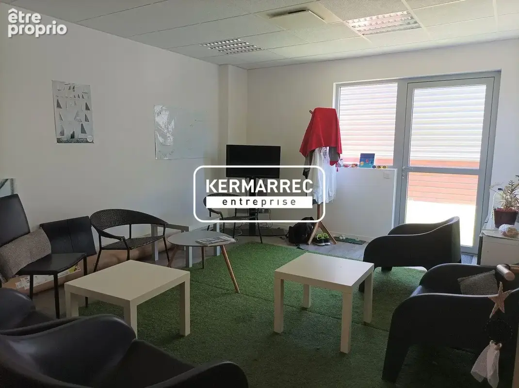 Commerce 225 m² à vendre à Vern-Sur-Seiche (35770) - photo 3