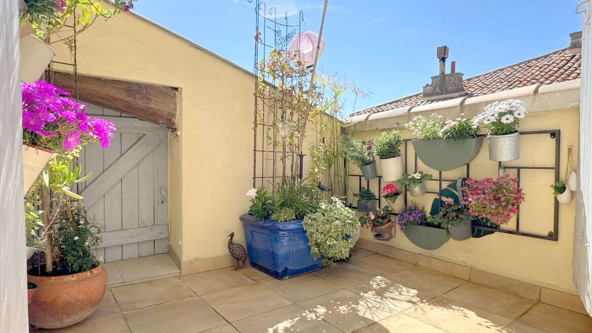 Appartement à AIX-EN-PROVENCE