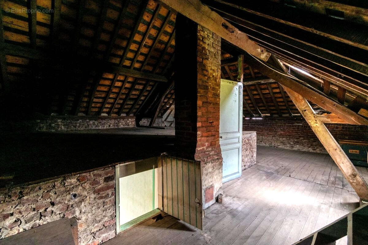 Maison à FERRIERES-EN-BRAY